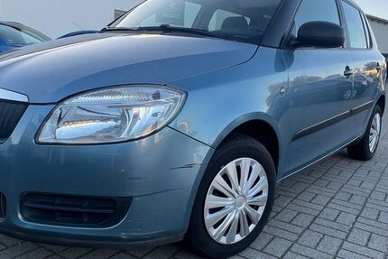 Skoda Fabia 94.440 km 2.300 &euro; Leipzig 04288
