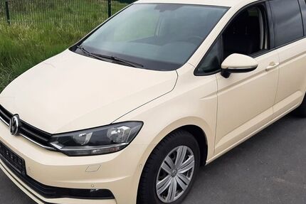 VW Touran 255.000 km 7.990 &euro; Dresden 01259
