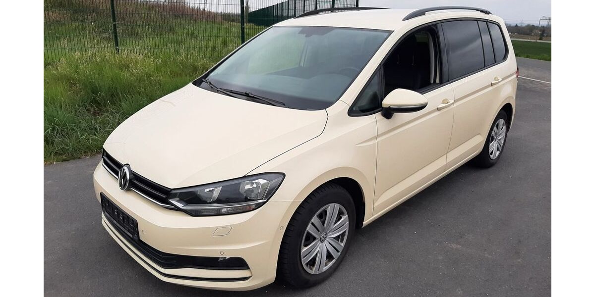 VW Touran 255.000 km 7.990 &euro; Dresden 01259