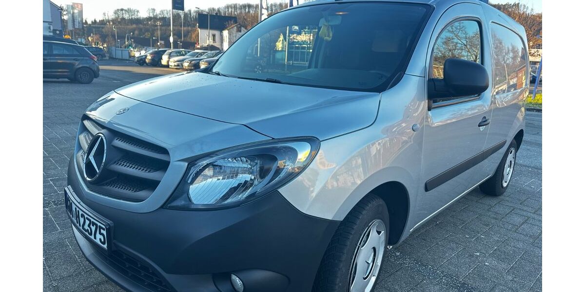 Mercedes-Benz Citan 112.000 km 10.300 &euro; Wiehl 51674