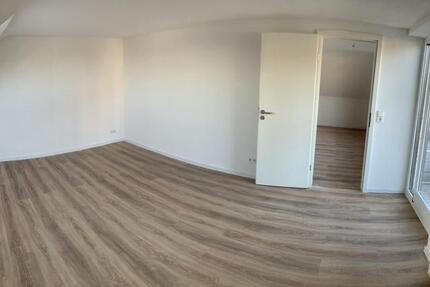 Wohnung Esslingen am Neckar Brühl - 3.5 Zimmer, 70 m&sup2;, 1.000&euro; | Angebot:25378349