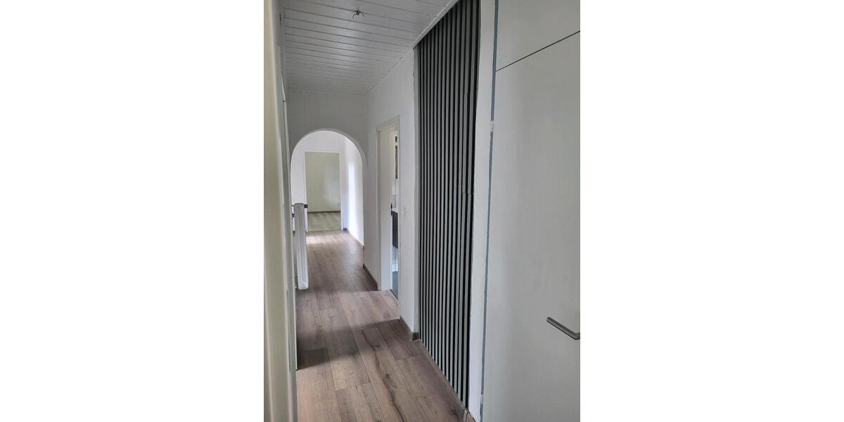 Mehrfamilienhaus, Wohnhaus Westoverledingen - 9 Zimmer, 200 m&sup2;, 349.000&euro; | Angebot:26885403