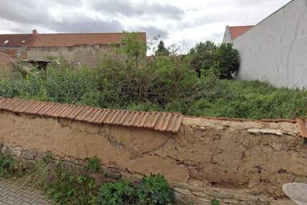 Traumhaft Wohnen im grünen Möbisburg - Grundstück zimmer