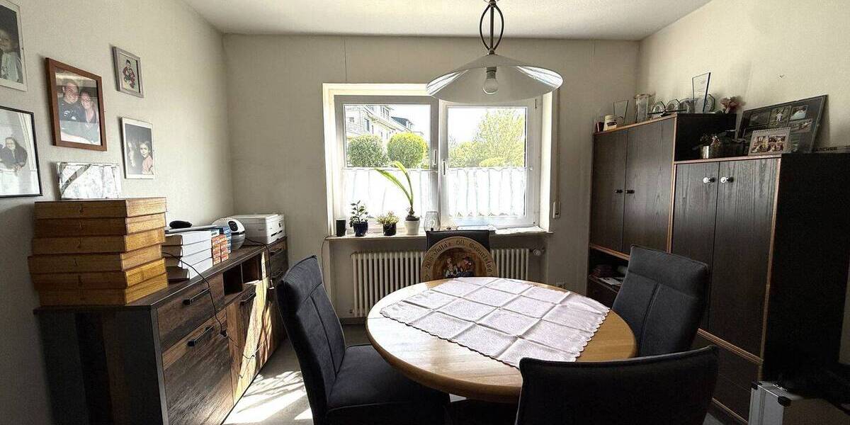 Einfamilienhaus Weingarten - 7 Zimmer, 200 m&sup2;, 840.000&euro; | Angebot:26487927
