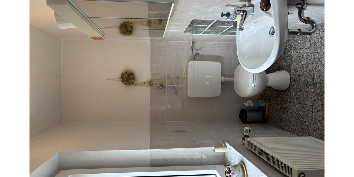 Solides Einfamilienhaus mit Potenzial in ruhiger Lage von Leinefelde-Worbis / OT Wingerode - Einfamilienhaus Leinefelde/ Wingerode | Angebot:25867000