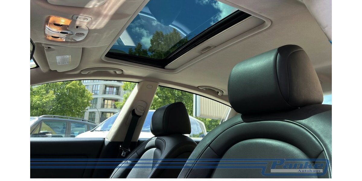 Citroen C6 Pallas*Pano*HUP*Leder*JBL*SHZ*MultiL*PDC* 157.074 km 7.990 &euro; Berlin 13187