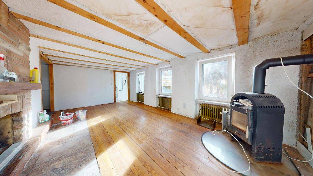 Mehrfamilienhaus, Wohnhaus Waldfischbach - 7 Zimmer, 130 m&sup2;, 119.000&euro; | Angebot:25998505