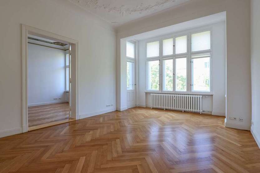 Büro in Berlin 7.141,25 € 250.57 m²