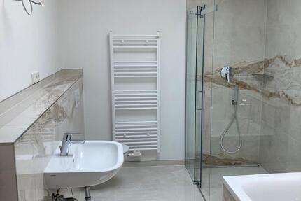 Wohnung Schönebeck (Elbe) - 3 Zimmer, 109 m&sup2;, 996&euro; | Angebot:26674335