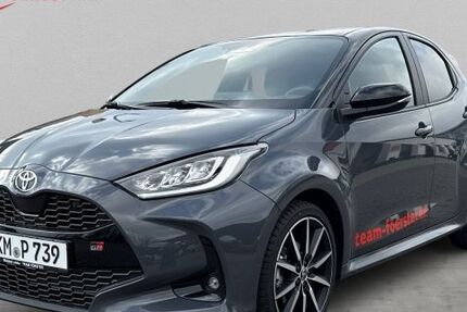Toyota Yaris 4.500 km 28.890 &euro; Pirna 01796