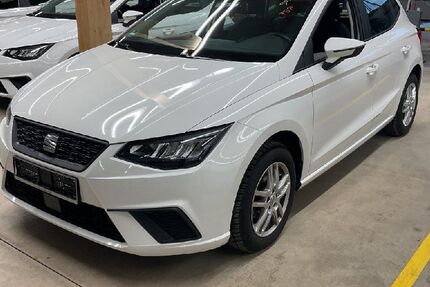 Seat Ibiza 10.000 km 12.950 &euro; Leipzig 04179