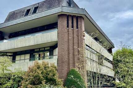 Wohnung zum Mieten in Frankfurt am Main 2.768 € 131.8 m²