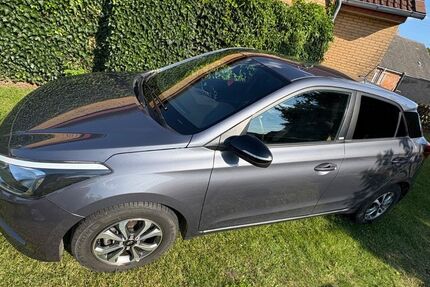 Hyundai i20 39.000 km 10.000 &euro; Wanzleben Börde 39164