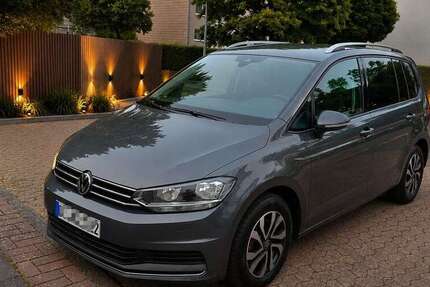VW Touran 50.350 km 21.900 &euro; Braunschweig 38120