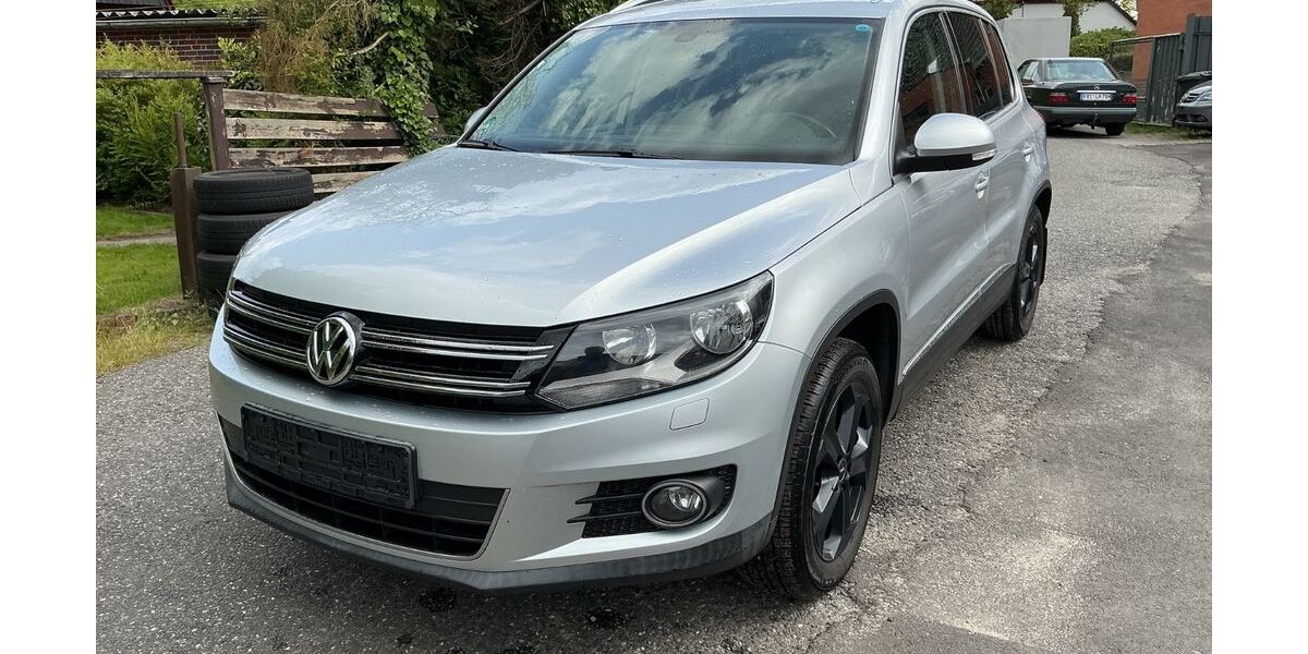 VW Tiguan 162.900 km 6.900 &euro; Varel 26316