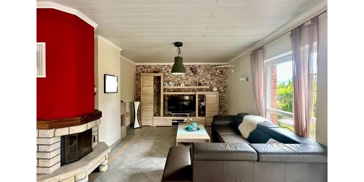 Einfamilienhaus Bad Laasphe - 7 Zimmer, 153 m&sup2;, 349.000&euro; | Angebot:27119497