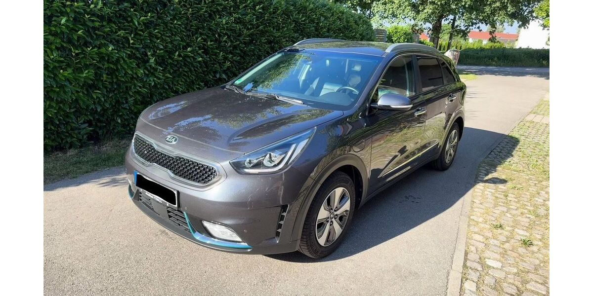 Kia Niro 69.000 km 19.900 &euro; Hagenheim 86928