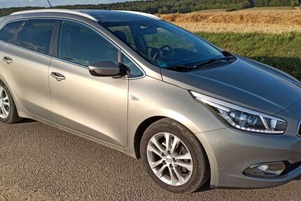 Kia ceed Sportswagon 139.000 km 7.700 &euro; Höchstädt 89420