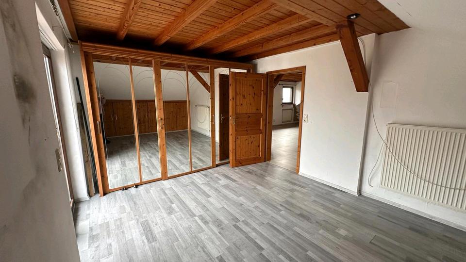 Einfamilienhaus Mörlenbach - 7 Zimmer, 204 m&sup2;, 525.000&euro; | Angebot:25717963