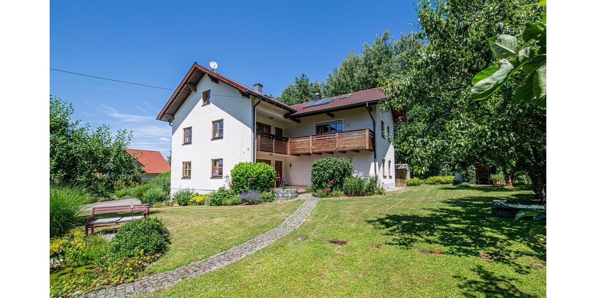 Top gepflegtes Ein- bis Zweifamilienhaus im Landhausstil in absolut ruhiger Lage - Einfamilienhaus Willmering / Geigen Geigen | Angebot:24605759
