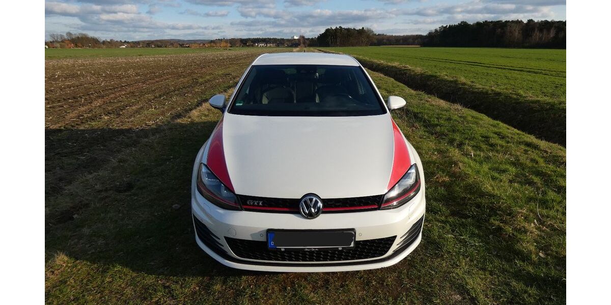 VW Golf 68.000 km 18.500 &euro; Bramsche 49565