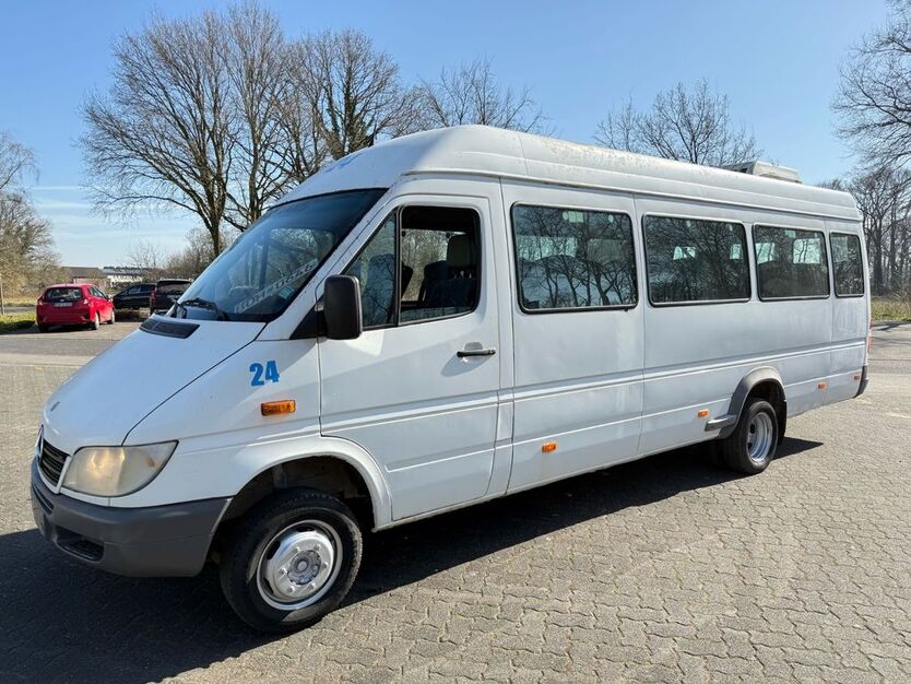 Mercedes-Benz Sprinter 285.000 km 14.500 € Isselburg 46419