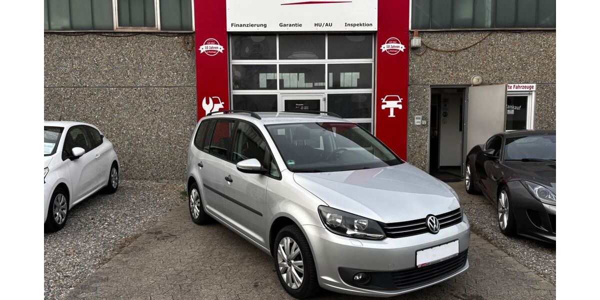 VW Touran 227.212 km 4.850 &euro; Pfullingen 72793
