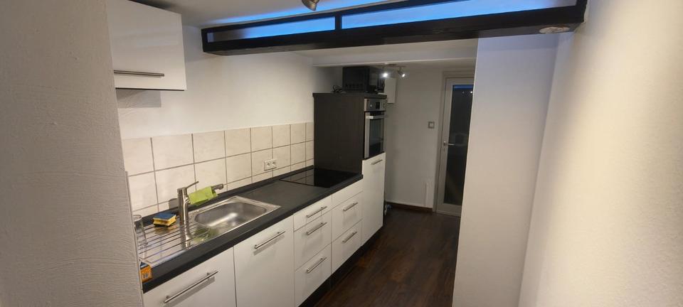 gemütliche 1-Zimmer Wohnung inkl. Einbauküche und Balkonkraftwerk 1 zimmer