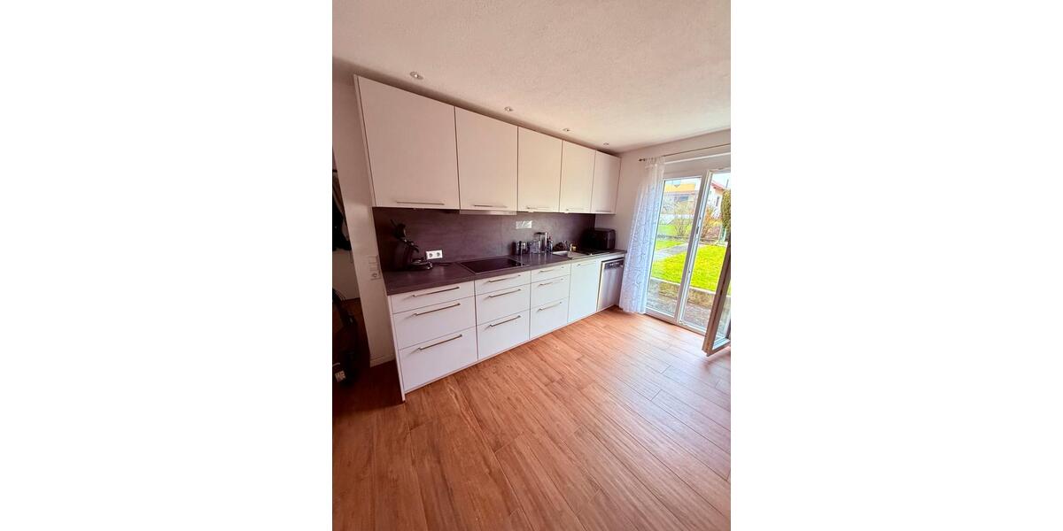 Erdgeschoßwohnung Radolfzell am Bodensee - 2 Zimmer, 60 m&sup2;, 1.070&euro; | Angebot:26447007