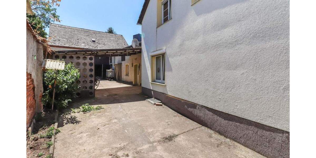 Doppelhaushälfte Bismark - 4 Zimmer, 100 m&sup2;, 69.000&euro; | Angebot:25743713
