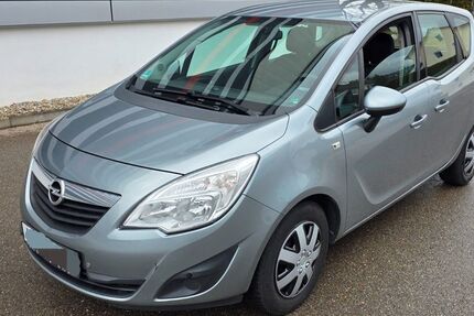Opel Meriva 223.000 km 2.400 &euro; Leutkirch 88299