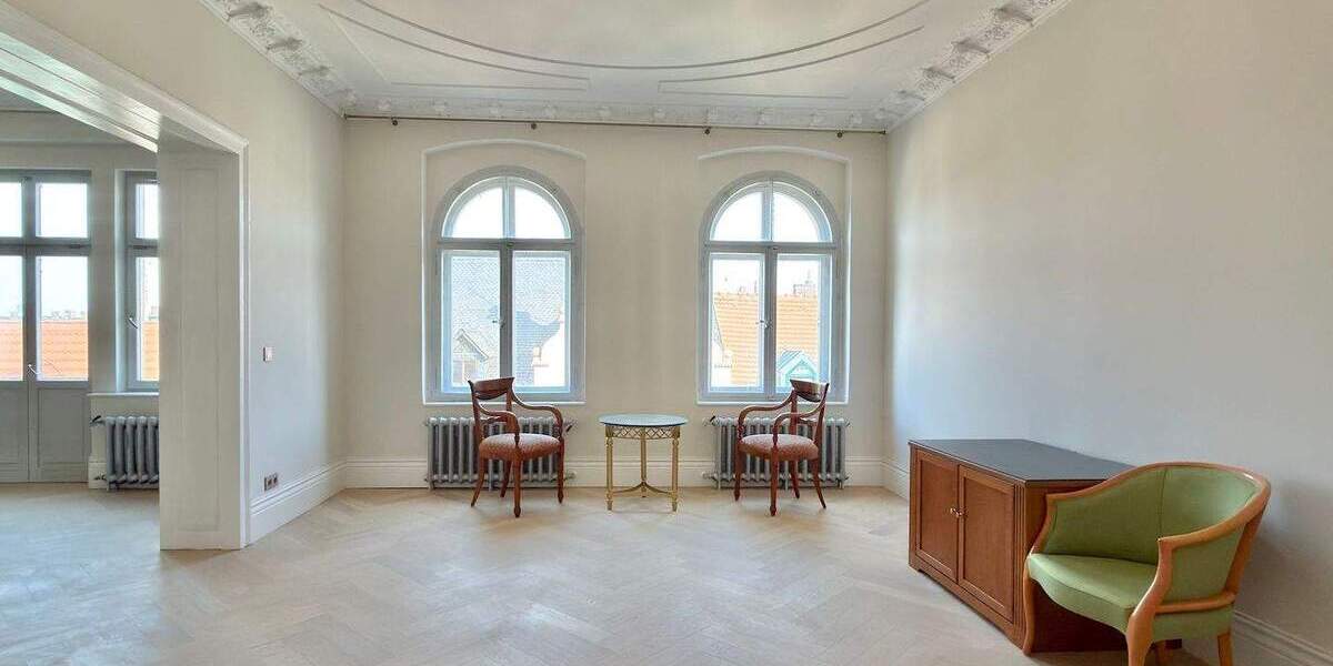 Zimmer Görlitz Innenstadt - 4 Zimmer, 115 m&sup2;, 1.150&euro; | Angebot:25918830