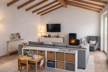 Haus Bonn Hardtberg - 4 Zimmer, 165 m&sup2;, 2.145&euro; | Angebot:24817351