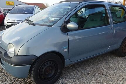 Renault Twingo 143.293 km 600 &euro; Dresden 01219
