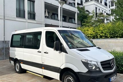 Mercedes-Benz Sprinter 79.500 km 17.900 &euro; Berlin 13051