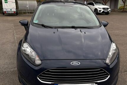 Ford Fiesta 88.000 km 4.400 &euro; Weissach im Tal 71554