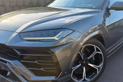 Lamborghini Urus 167.900 km 160.900 &euro; Trier 54294