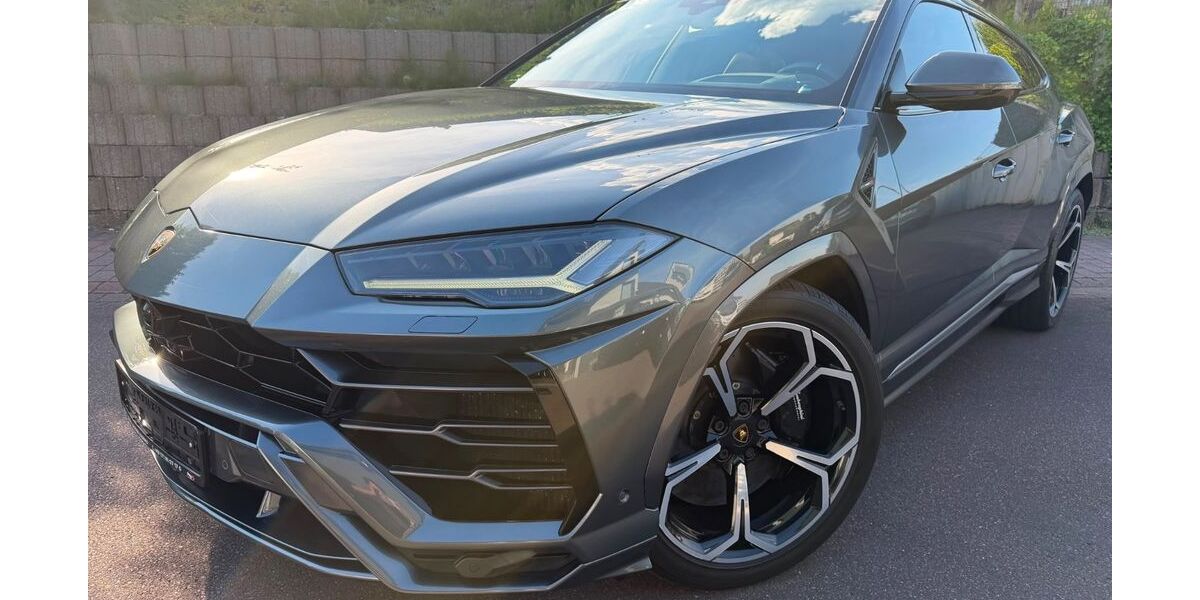 Lamborghini Urus 167.900 km 160.900 &euro; Trier 54294