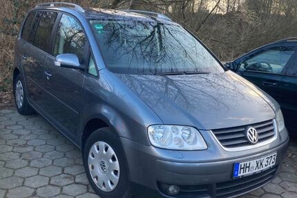 VW Touran 213.000 km 2.500 &euro; Hamburg 22607