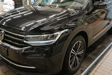 VW Tiguan 55.000 km 23.470 &euro; Helmstedt 38350