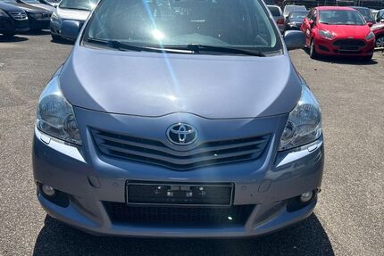 Toyota Verso 146.000 km 7.500 &euro; Hockenheim 68766