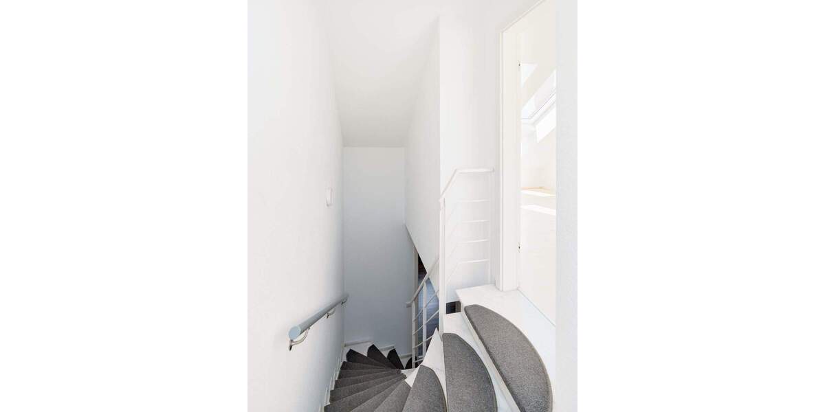 Reihenmittelhaus Leinfelden-Echterdingen Leinfelden - 5 Zimmer, 113 m&sup2;, 2.300&euro; | Angebot:25248531