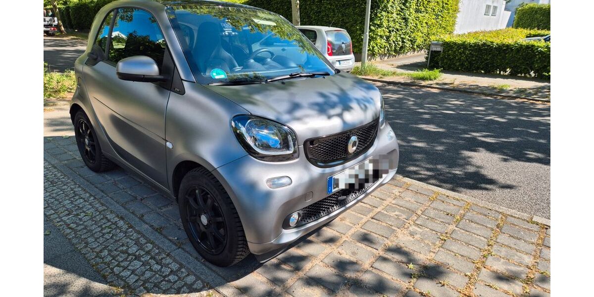 Smart ForTwo 60.000 km 17.500 &euro; Berlin 14167