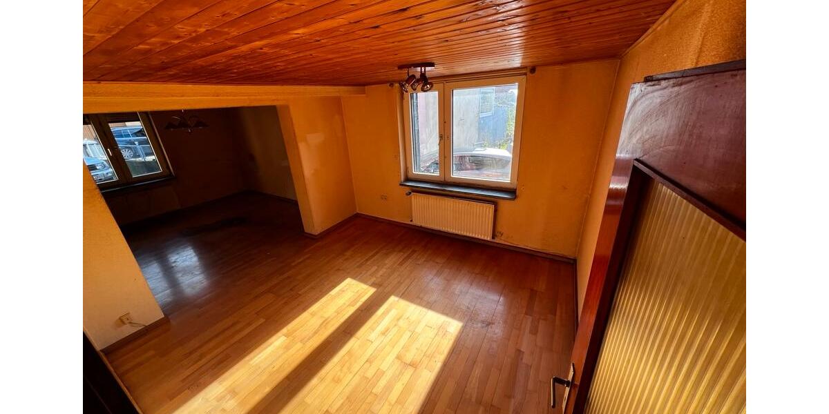 Einfamilienhaus Duderstadt - 5 Zimmer, 131 m&sup2;, 87.000&euro; | Angebot:26848344