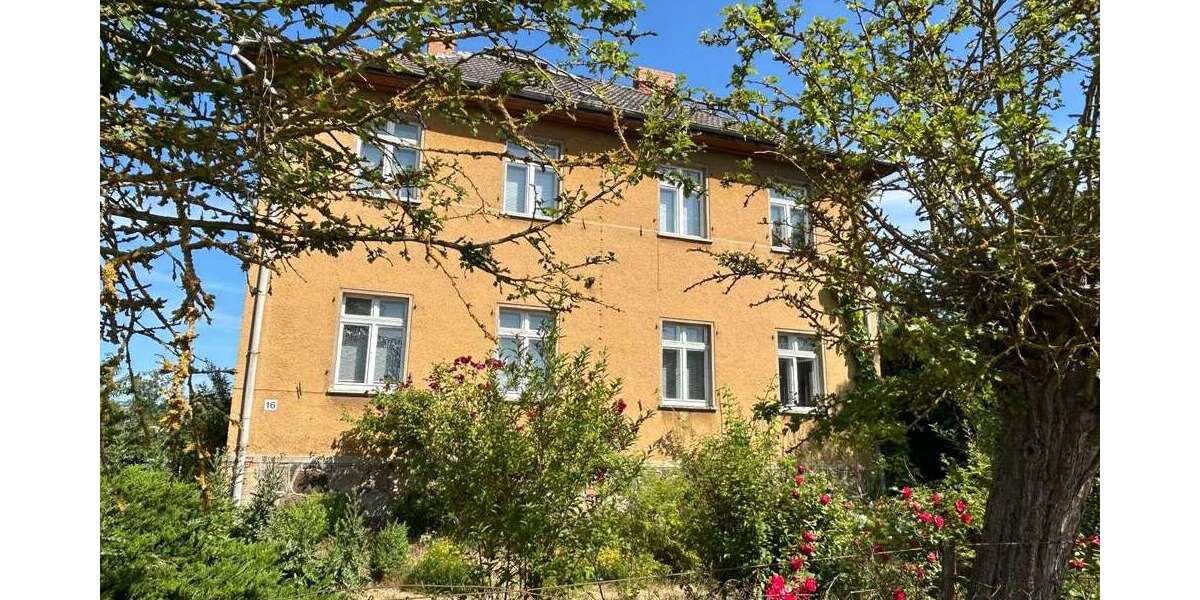 Einfamilienhaus Grünow - 7 Zimmer, 190 m&sup2;, 179.900&euro; | Angebot:24767767