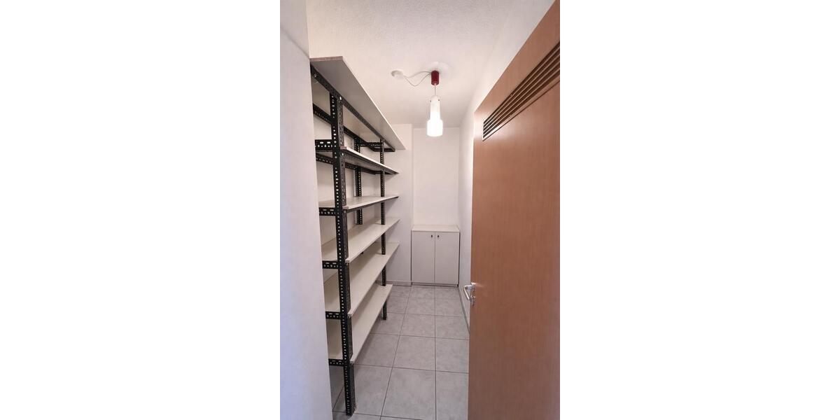 Etagenwohnung Burgthann - 3 Zimmer, 75 m&sup2;, 950&euro; | Angebot:25521109