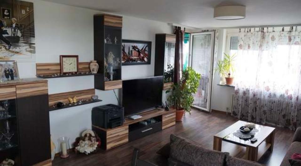 Etagenwohnung Reutlingen Orschel-Hagen - 3.5 Zimmer, 98 m&sup2;, 1.150&euro; | Angebot:26615325
