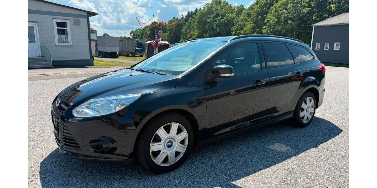 Ford Focus 118.000 km 4.200 &euro; Clausthal-Zellerfeld 38678