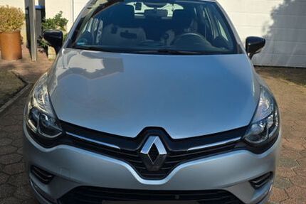 Renault Clio 75.000 km 9.000 &euro; Castrop-Rauxel 44575