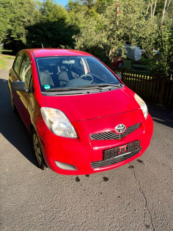 Yaris